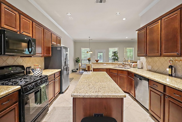 27535 Golf View Ln, Huffman, TX 77336 - kitchen featuring black appliances, tasteful backsplash, light tile patterned floors, a kitchen island, and ornamental molding