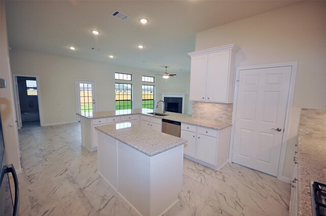 2111 Larissa Cir, League City, TX 77539 - photo 13