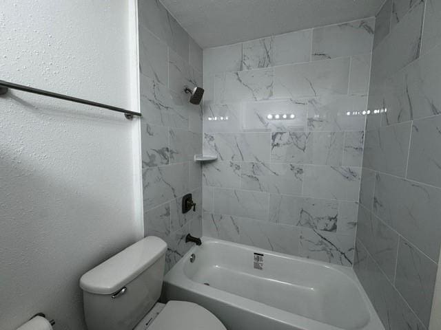 16310 Meadowbrook Farm Rd, Houston, TX 77082 - bathroom featuring toilet and shower / bath combination