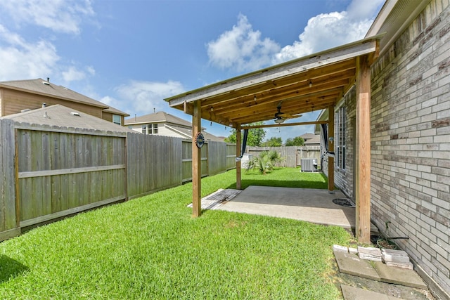 225 Splintered Arrow Dr, La Marque, TX 77568 - photo 33