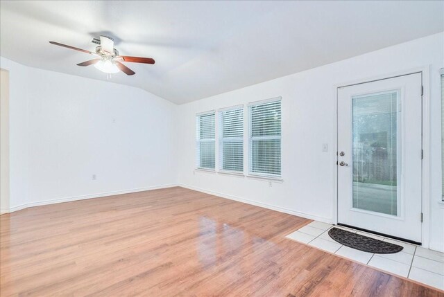 7501 Marble Ridge Dr, Austin, TX 78747 - photo 15