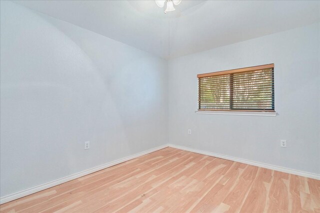 7501 Marble Ridge Dr, Austin, TX 78747 - photo 24