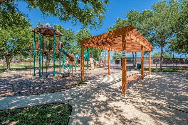 7210 Welshwood Ln, Sugar Land, TX 77479 - view of communal playground