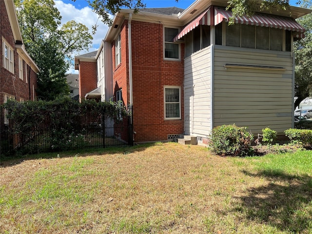 4905 Jackson St, Houston, TX 77004 - view of home's exterior with brick siding