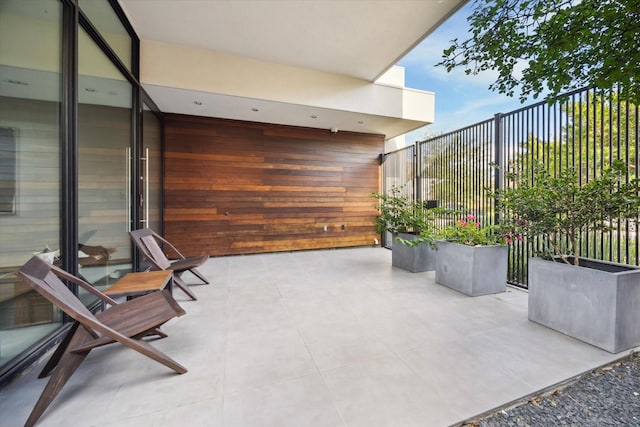 2332 Wroxton Rd, Houston, TX 77005 - view of patio / terrace