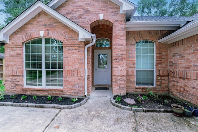 461 Cumberland Trl, Conroe, TX 77302 - property entrance with brick siding and a shingled roof