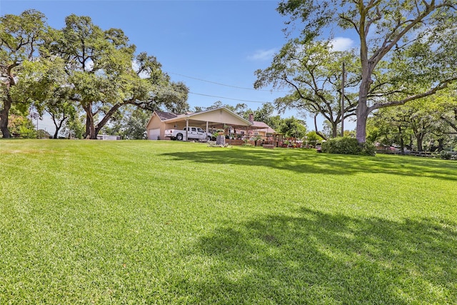 111 S 8th St, Highlands, TX 77562 - photo 12