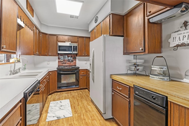 111 S 8th St, Highlands, TX 77562 - photo 27