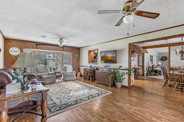 111 S 8th St, Highlands, TX 77562 - photo 38