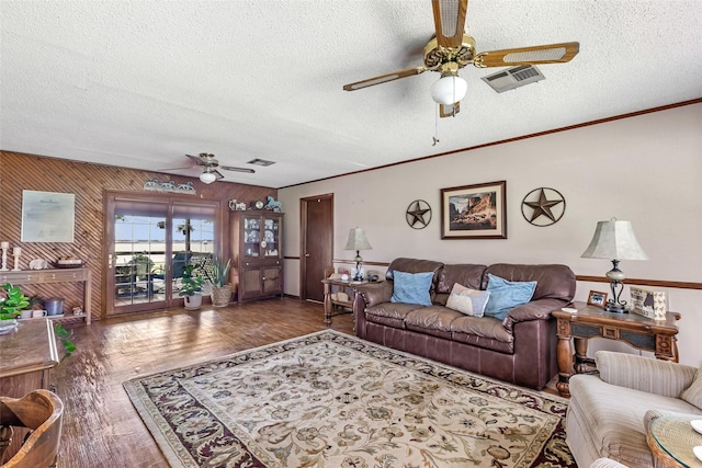111 S 8th St, Highlands, TX 77562 - photo 39