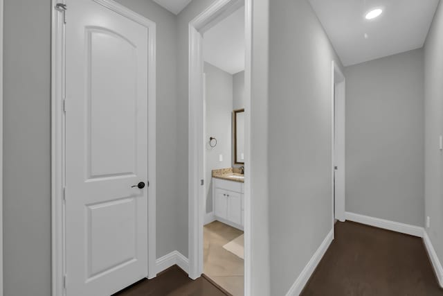 31268 New Forest Park Ln, Spring, TX 77386 - hallway featuring baseboards