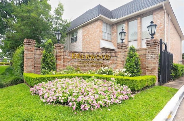 2220 S Piney Point Rd Unit 207, Houston, TX 77063 - photo 2