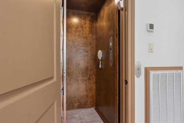 3045 S Island Dr, Seabrook, TX 77586 - elevator