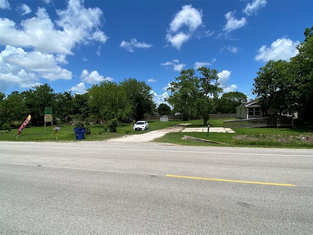 13023 Pleasant Valley Dr, Rosharon, TX 77583 - view of asphalt road