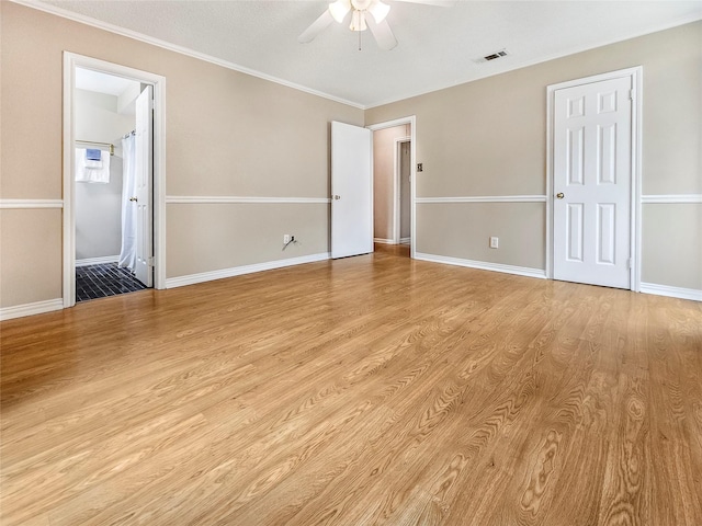 723 Pas Trl, Houston, TX 77336 - unfurnished bedroom with wood finished floors, ceiling fan, ornamental molding, and ensuite bath