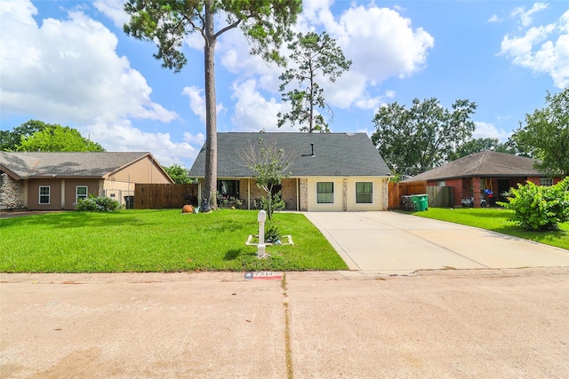 7514 Pinetex St, Humble, TX 77396 - view of front of home with driveway