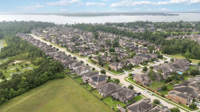13721 Northline Lake Dr, Houston, TX 77044 - aerial view of property and surrounding area featuring a large body of water and nearby suburban area