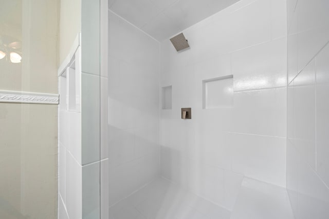 1033 25th Ave N, Texas City, TX 77590 - full bathroom with tiled shower
