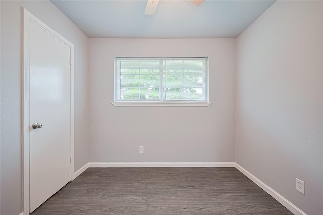 3602 Castledale Dr, Houston, TX 77093 - spare room with dark wood-style floors and a ceiling fan
