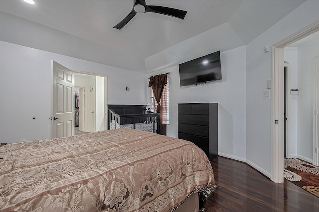 14212 Rocky Briar Ln, Rosharon, TX 77583 - bedroom with dark wood-style flooring and a ceiling fan