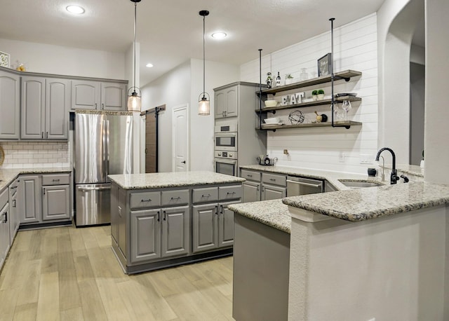 409 Holly Forest Dr, Conroe, TX 77384 - photo 8