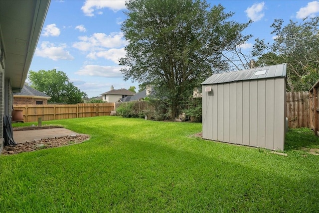 110 Crimson Bay Dr, League City, TX 77573 - fenced backyard featuring a storage unit