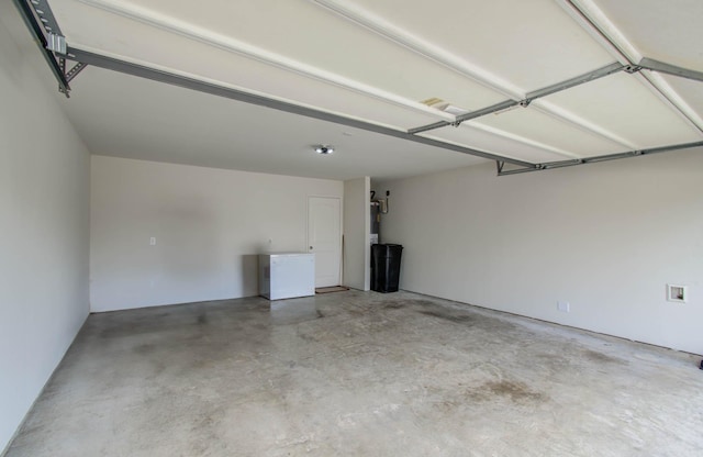 22418 Threefold Ridge Dr, Hockley, TX 77447 - view of garage