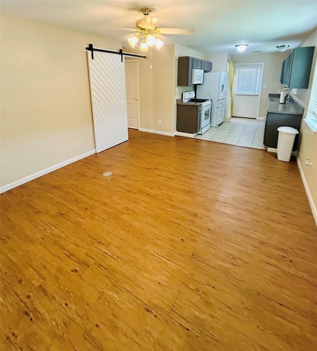 1025 14th St, Dickinson, TX 77539 - photo 7