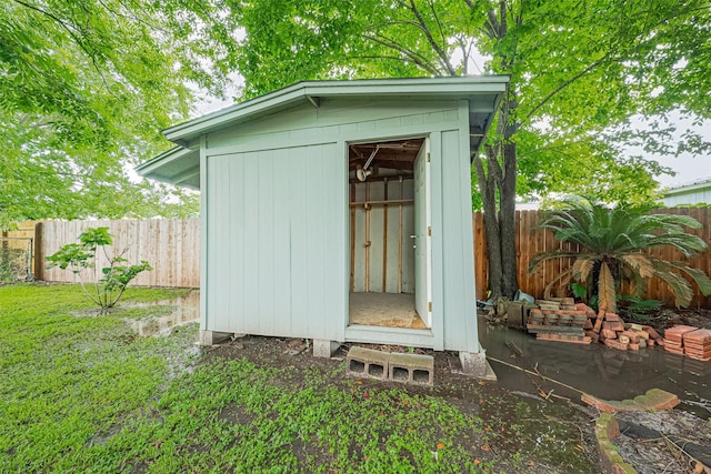 5130 Porter Ridge Dr, Houston, TX 77053 - view of shed with a fenced backyard