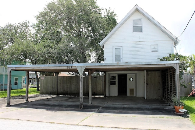 684 Warsaw St, Bayou Vista, TX 77563 - photo 2