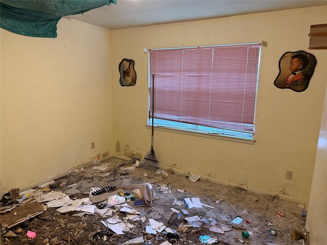 1151 Creekmont Dr, Houston, TX 77091 - view of empty room