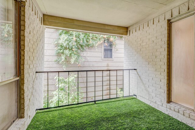 2308 Nantucket Dr Unit B, Houston, TX 77057 - view of unfurnished sunroom