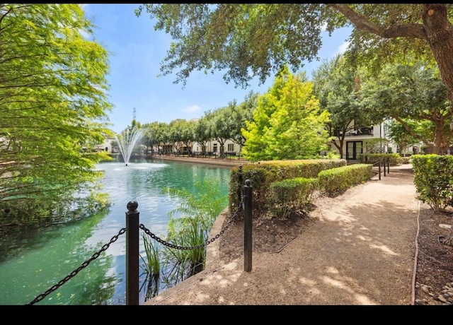 10924 Wrenwood Park, Houston, TX 77043 - water view