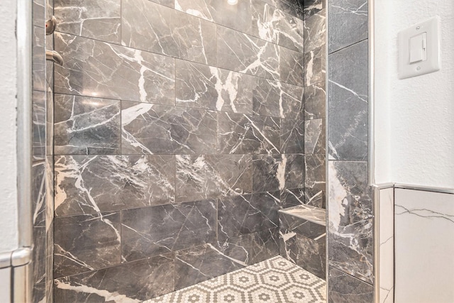 30110 Saw Oaks, Magnolia, TX 77355 - bathroom with a tile shower