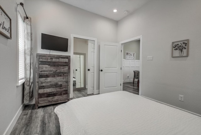 610 S Railroad Ave, Shepherd, TX 77371 - bedroom featuring dark wood finished floors