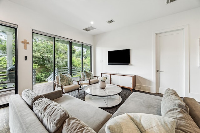 1010 Waltway Dr, Houston, TX 77008 - living room with recessed lighting
