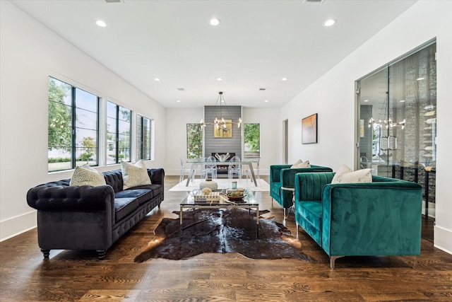 1010 Waltway Dr, Houston, TX 77008 - living area featuring a chandelier, wood finished floors, and recessed lighting