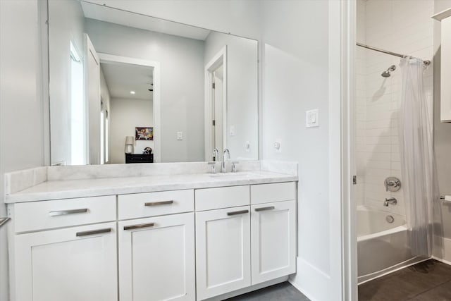 1010 Waltway Dr, Houston, TX 77008 - bathroom with vanity and shower / bath combo with shower curtain
