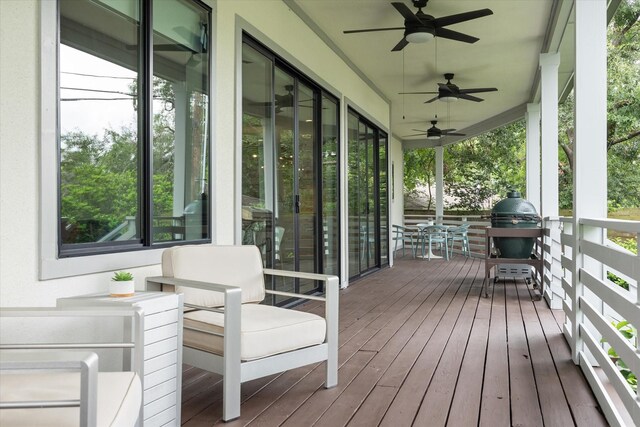 1010 Waltway Dr, Houston, TX 77008 - deck featuring a ceiling fan
