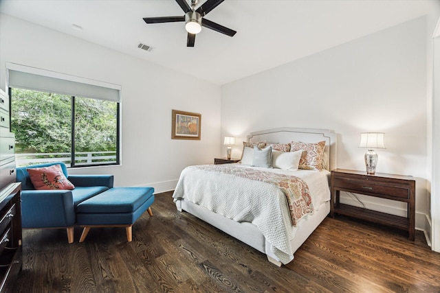 1010 Waltway Dr, Houston, TX 77008 - bedroom featuring wood finished floors and a ceiling fan