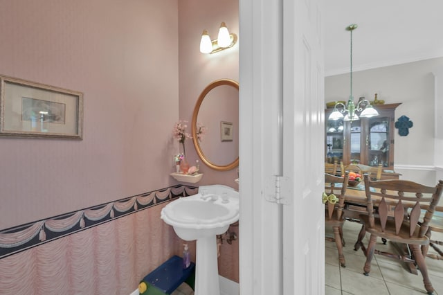 4723 Cashel Castle Dr, Houston, TX 77069 - bathroom featuring tile patterned floors, a chandelier, and ornamental molding