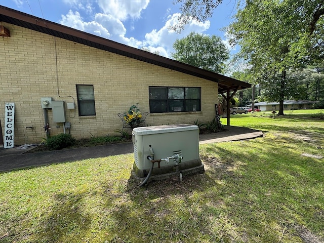 147 County Road 4772, Warren, TX 77664 - view of green lawn
