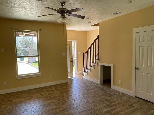 5829 Hartwick Rd, Houston, TX 77016 - photo 27