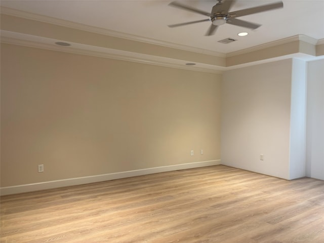 607 Oakley St Unit 5, Houston, TX 77006 - unfurnished room featuring ornamental molding, ceiling fan, light wood-style floors, and recessed lighting