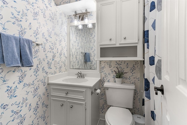 3402 Haywood Ct, Sugar Land, TX 77478 - bathroom with wallpapered walls and vanity