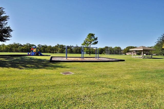 1815 Hanover Springs Ln, Richmond, TX 77406 - view of home's community featuring a gazebo and a yard