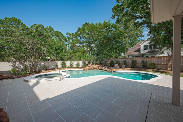 6018 Rapid Creek Ct, Houston, TX 77345 - view of swimming pool featuring a patio area, a fenced backyard, and a pool with connected hot tub