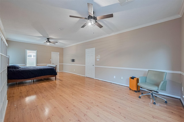6018 Rapid Creek Ct, Houston, TX 77345 - bedroom featuring wood finished floors, crown molding, and a ceiling fan