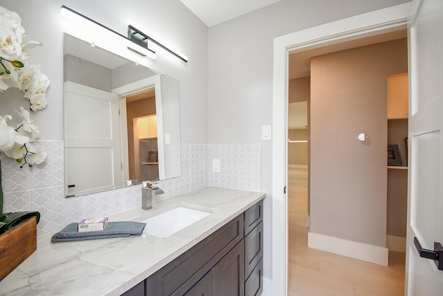 7618 Highmeadow Dr, Houston, TX 77063 - bathroom featuring vanity