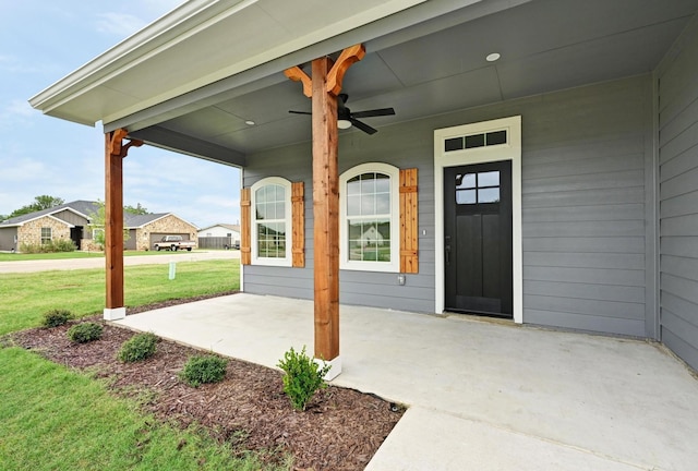101 Callie St, Smithville, TX 78957 - property entrance with a lawn